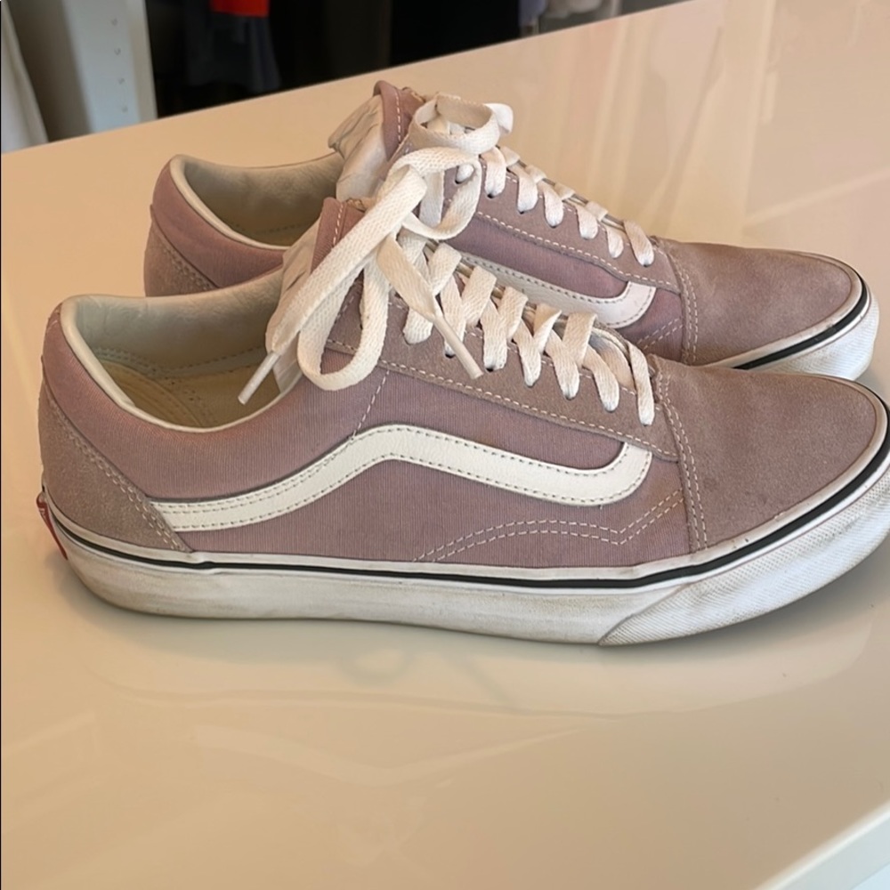 Womens Vans tennis shoes